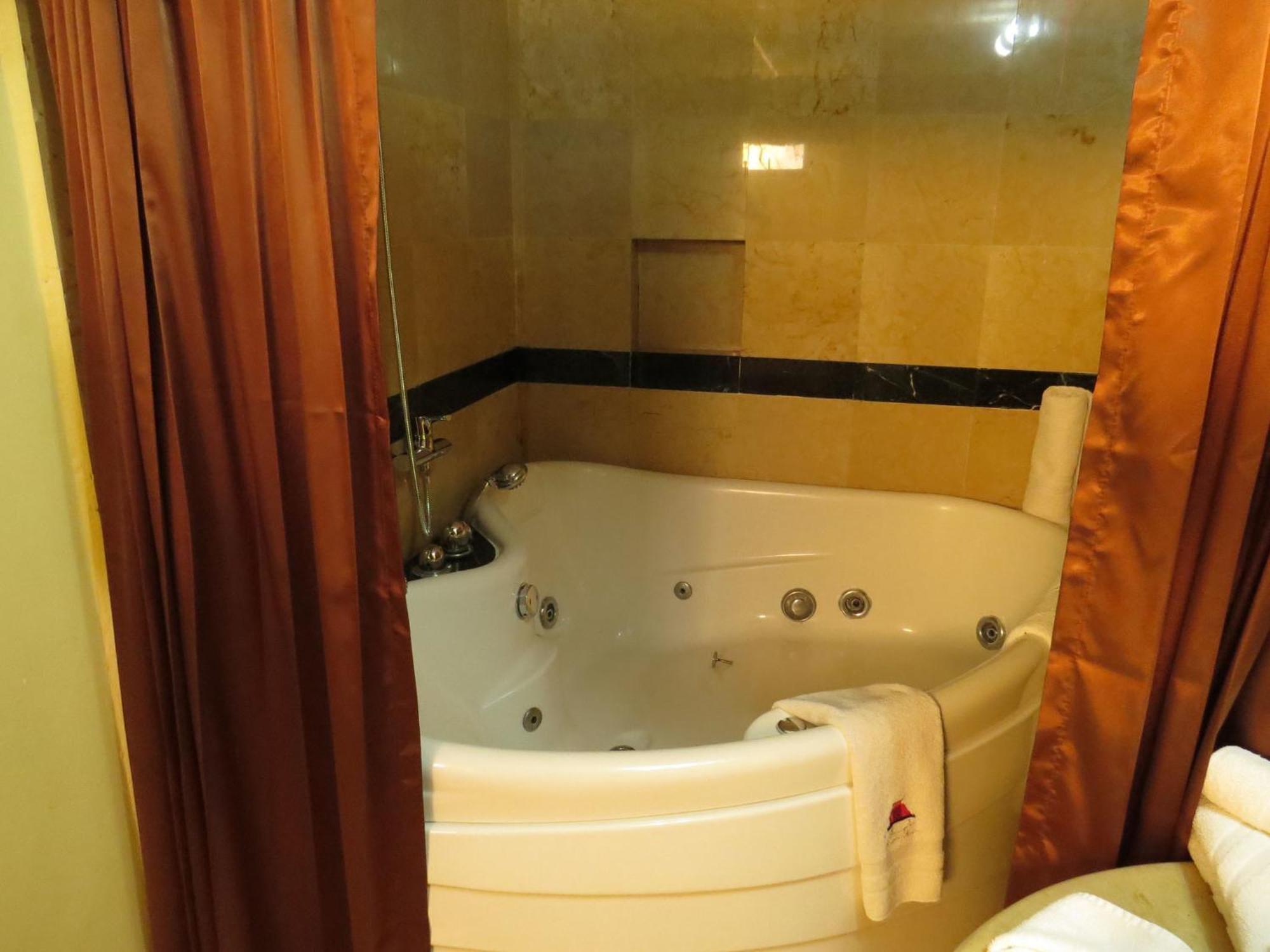 Hotel Ruinas Resort Huehuetenango Rum bild